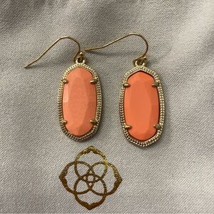 COPY - Kendra Scott Gold Drop dainty earrings gold/coral